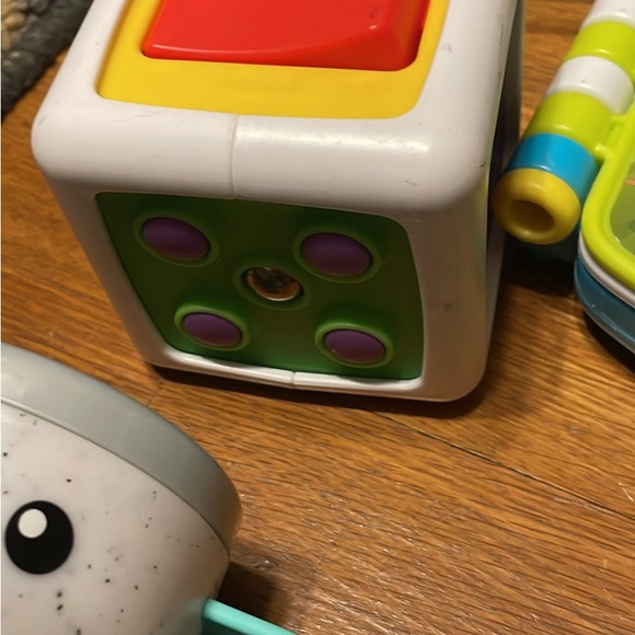 Fisher-Price Colorful Learning Toy Set - Picture 4 of 4